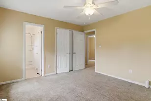 136 Country Club Rd, Gaffney, SC 29340 - Photo 11