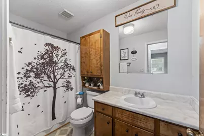 135 W Church Street, Cowpens, SC 29330 - Photo 19