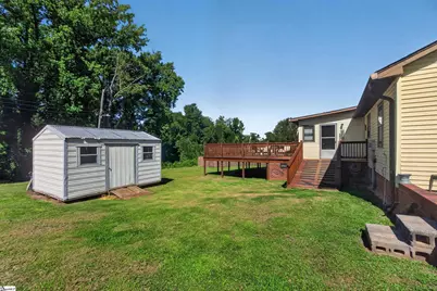 135 W Church Street, Cowpens, SC 29330 - Photo 27
