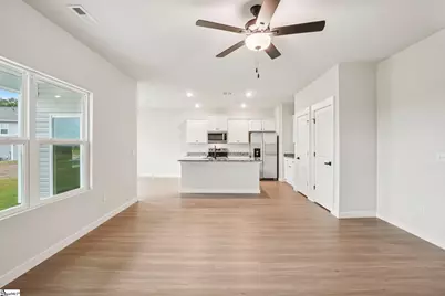 1216 Crested Iris Street, Moore, SC 29369 - Photo 3