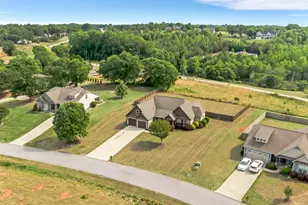 917 Garnet Dr, Chesnee, SC 29323 - Photo 37