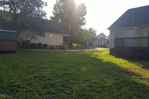 421 Viola St, Greenville, SC 29601 - Photo 27