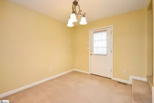 421 Viola St, Greenville, SC 29601 - Photo 9