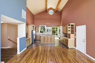 137 Laurel Falls Way, Greenville, SC 29609 - Photo 3