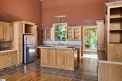137 Laurel Falls Way, Greenville, SC 29609 - Photo 5