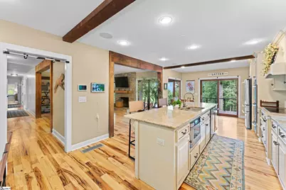 315 Fairview Drive, Greenville, SC 29609 - Photo 15
