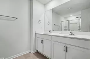 1328 Ledsham Ct, Greer, SC 29651 - Photo 19