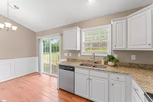 1111 Dunwoody Dr, Simpsonville, SC 29681 - Photo 13