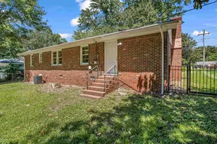 453 Lucerne Dr, Spartanburg, SC 29302 - Photo 19