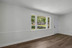 453 Lucerne Dr, Spartanburg, SC 29302 - Photo 7