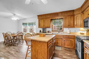 639 Sulphur Springs Rd, Greenville, SC 29617 - Photo 13