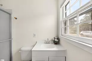 608 Lenhardt Rd, Greenville, SC 29611 - Photo 15