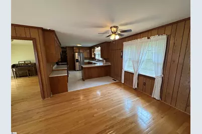 701 N Rutherford Road, Greer, SC 29651 - Photo 5