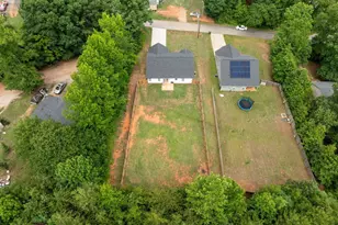 69 Pine Dr, Taylors, SC 29687 - Photo 25