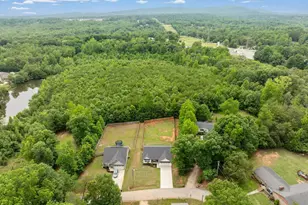 69 Pine Dr, Taylors, SC 29687 - Photo 27