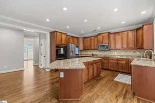 209 Hartwick Ln, Fountain Inn, SC 29644 - Photo 15