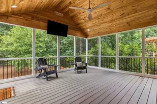 209 Hartwick Ln, Fountain Inn, SC 29644 - Photo 3