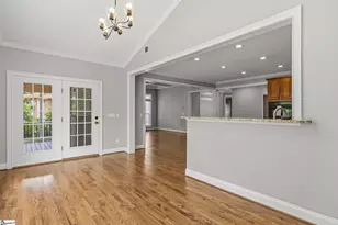 209 Hartwick Ln, Fountain Inn, SC 29644 - Photo 9
