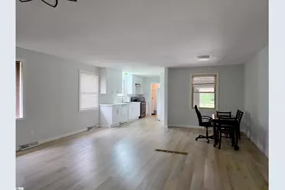 700 Welcome Avenue Extension, Greenville, SC 29611 - Photo 3
