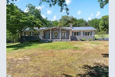 1064 Knollwood Acres Drive, Boiling Springs, SC 29316 - Photo 1