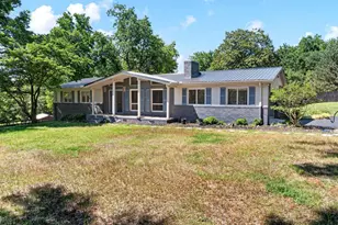 1064 Knollwood Acres Dr, Boiling Springs, SC 29316 - Photo 5