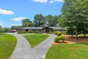 110 Racetrack Rd, Woodruff, SC 29388 - Photo 1