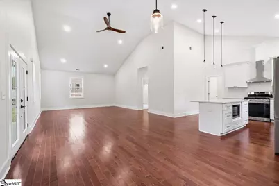 103 Perry Avenue, Simpsonville, SC 29681 - Photo 7