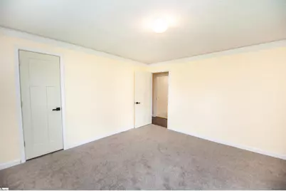 548 Honeysuckle Road, Spartanburg, SC 29303 - Photo 11