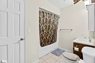 3258 W 72 Hwy, Clinton, SC 29325 - Photo 17