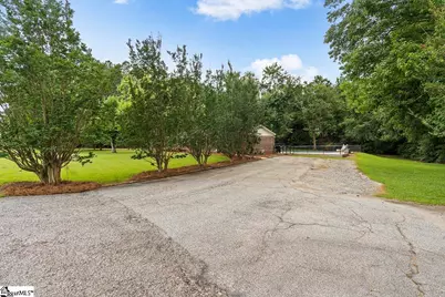 3258 W 72 Highway, Clinton, SC 29325 - Photo 3