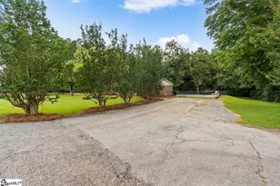3258 W 72 Hwy, Clinton, SC 29325 - Photo 3