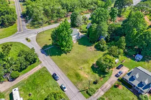 101 Bishop Dr, Easley, SC 29640 - Photo 29