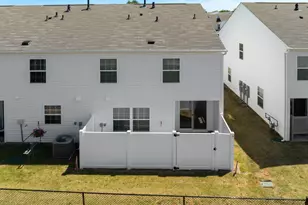 401 Mopar Ln, Greer, SC 29651 - Photo 33