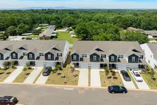 401 Mopar Ln, Greer, SC 29651 - Photo 3