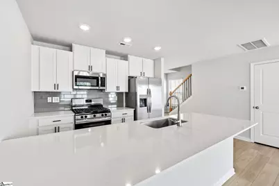 401 Mopar Lane, Greer, SC 29651 - Photo 11
