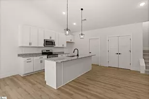 215 Timberlane Rd, Greer, SC 29651 - Photo 7
