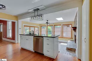 522 Cleveland St, Greenville, SC 29601 - Photo 17