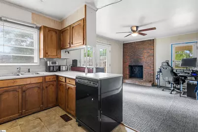 308 Sylvia Road, Easley, SC 29642 - Photo 7