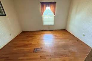 3540 Parris Bridge Rd, Boiling Springs, SC 29316 - Photo 11