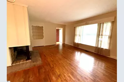 301 Pine Street, Clinton, SC 29325 - Photo 5