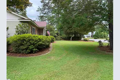 301 Pine Street, Clinton, SC 29325 - Photo 19