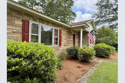 301 Pine Street, Clinton, SC 29325 - Photo 15