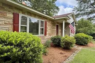 301 Pine St, Clinton, SC 29325 - Photo 15