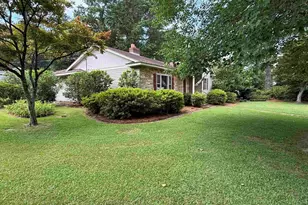 301 Pine St, Clinton, SC 29325 - Photo 17