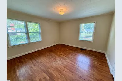 301 Pine Street, Clinton, SC 29325 - Photo 11