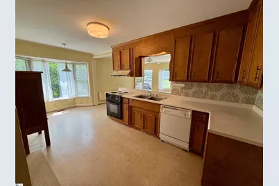 301 Pine Street, Clinton, SC 29325 - Photo 7