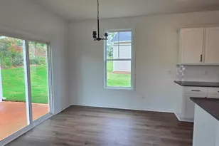 252 Brown Cir, Easley, SC 29642 - Photo 5
