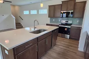 250 Brown Cir, Easley, SC 29642 - Photo 3