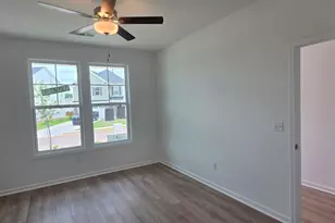 250 Brown Cir, Easley, SC 29642 - Photo 9