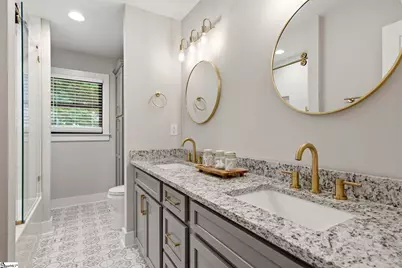 207 Oates Avenue, Easley, SC 29640 - Photo 25